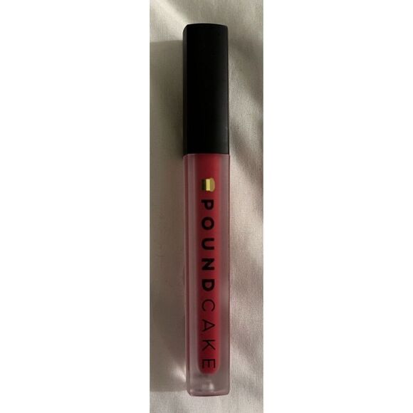 Pound Cake Red Velvet Cake Batter Liquid Lipstick 0.14 fl oz NWOB - Picture 1 of 3